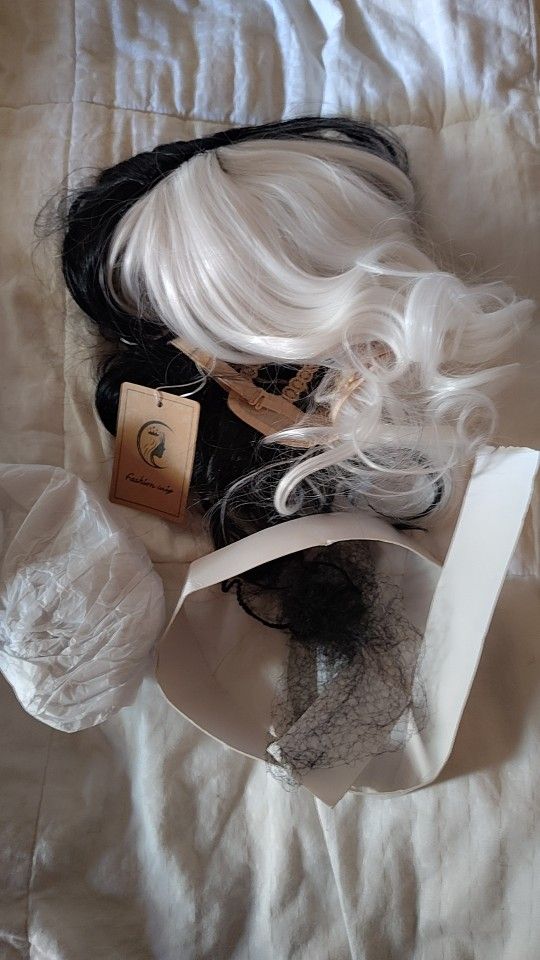 Half White And Half Black Brand New Bob