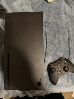 Xbox Series X with Elite Controller