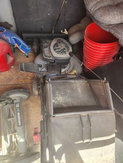 Gas power lawnmower