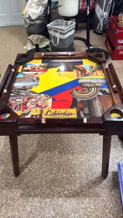 Dominio Colombian table