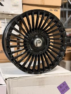 22 Inch Gloss Black Wheels