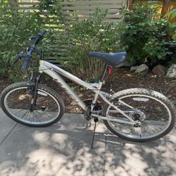 Huffy Alpine Mountain Bike 24”