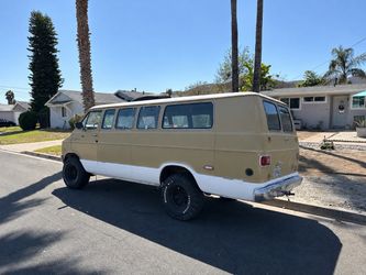 1972 Dodge Van