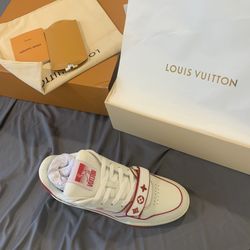Louis Vuitton Sneakers 
