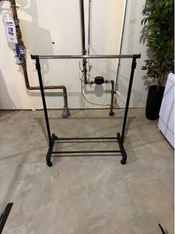 Small clothes rack