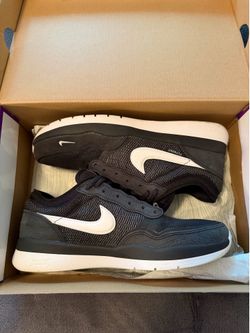 Nike men size 9