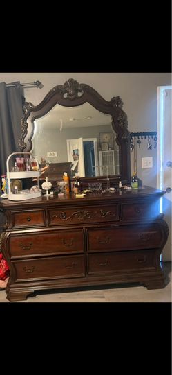 Dressers set For Sale