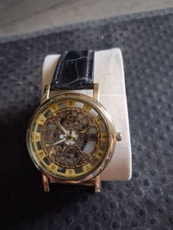 Mens watch