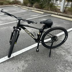 Giant Talon Mountain Bike