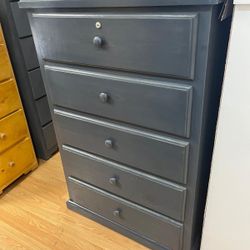 Drawer Of 5 Totally New.
