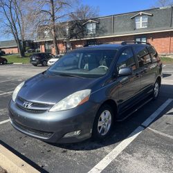 2009 Toyota Sienna