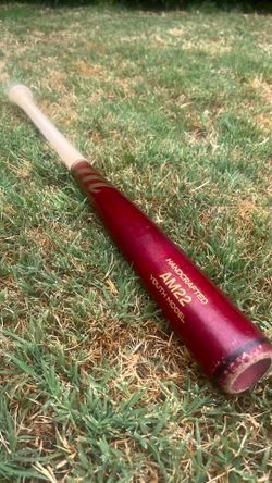 Marucci wood bat