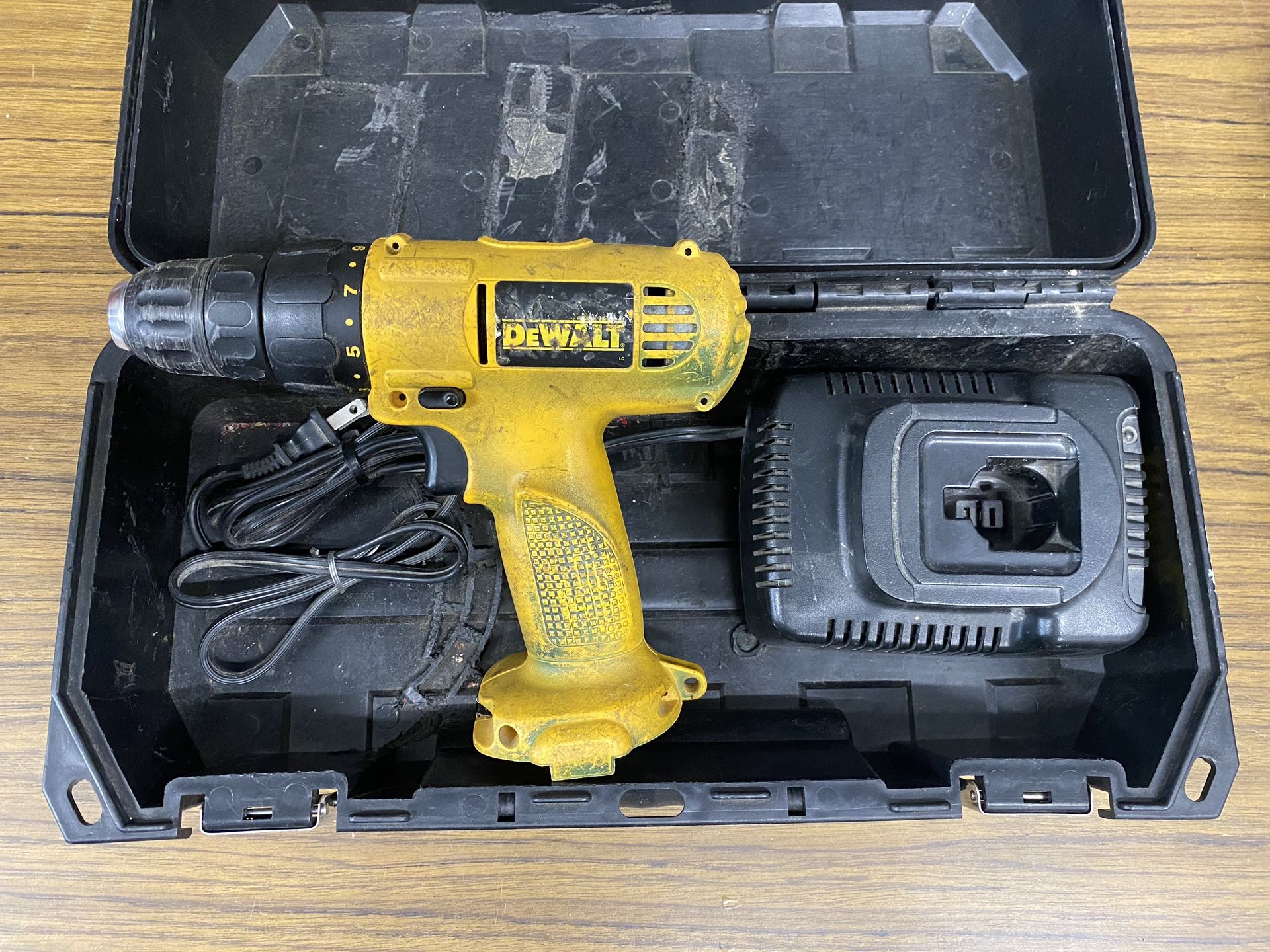 Dewalt Drill 926