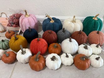 Fall Decorative Pumpkin Collection – Large Lot