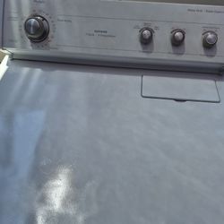 Whirlpool Gas Dryer Super Capacity And Heavy Duty Works Good 