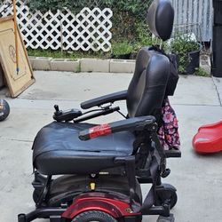 Electric Wheelchair