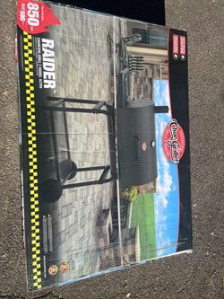 Professional Char-Griller, Grills & Smokes “Raider”