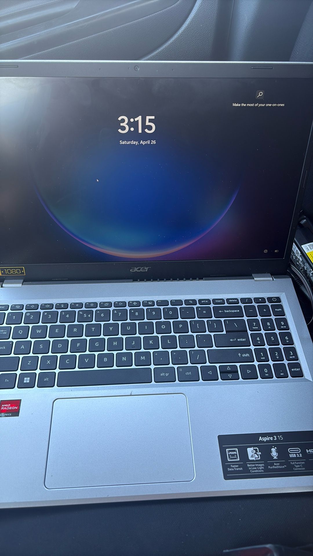 Laptop 