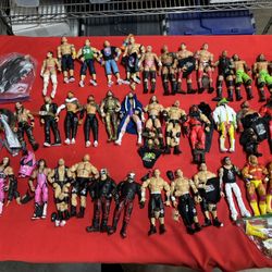WWE ultimate Wrestling Figures elite $25 each local pick up 35 each of shipping