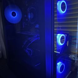 Black And Bleu Gaming PC