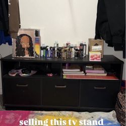 Tv Stand 