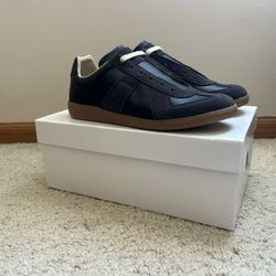 Maison Margiela Gats Black Gum