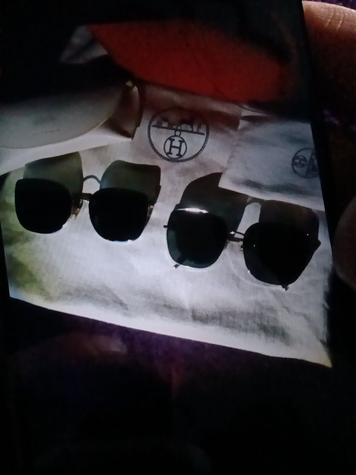 Sunglasses And Bag 🛍️