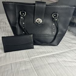 Black leather woman's hand bag + black leather wallet