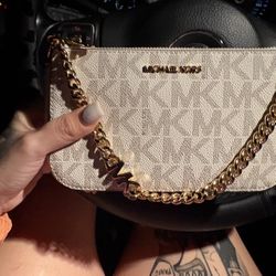 MK Purse