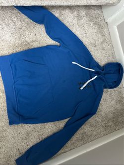 Under Armour hoodie men’s small