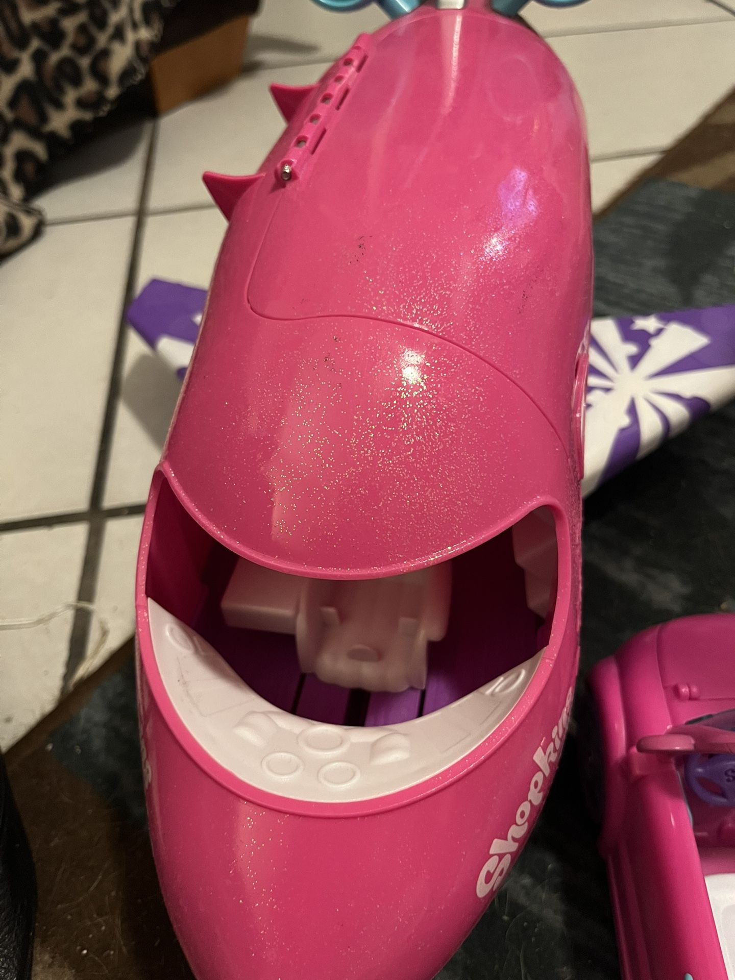 Shopkins Airplane