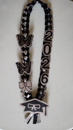 Graduation lei