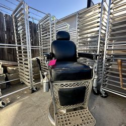 Vintage padiar barber chair