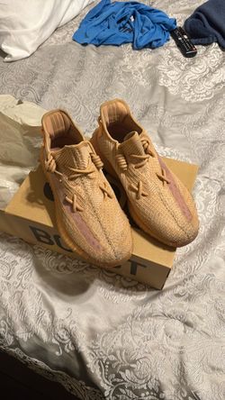 Yeezy boost 350 V2