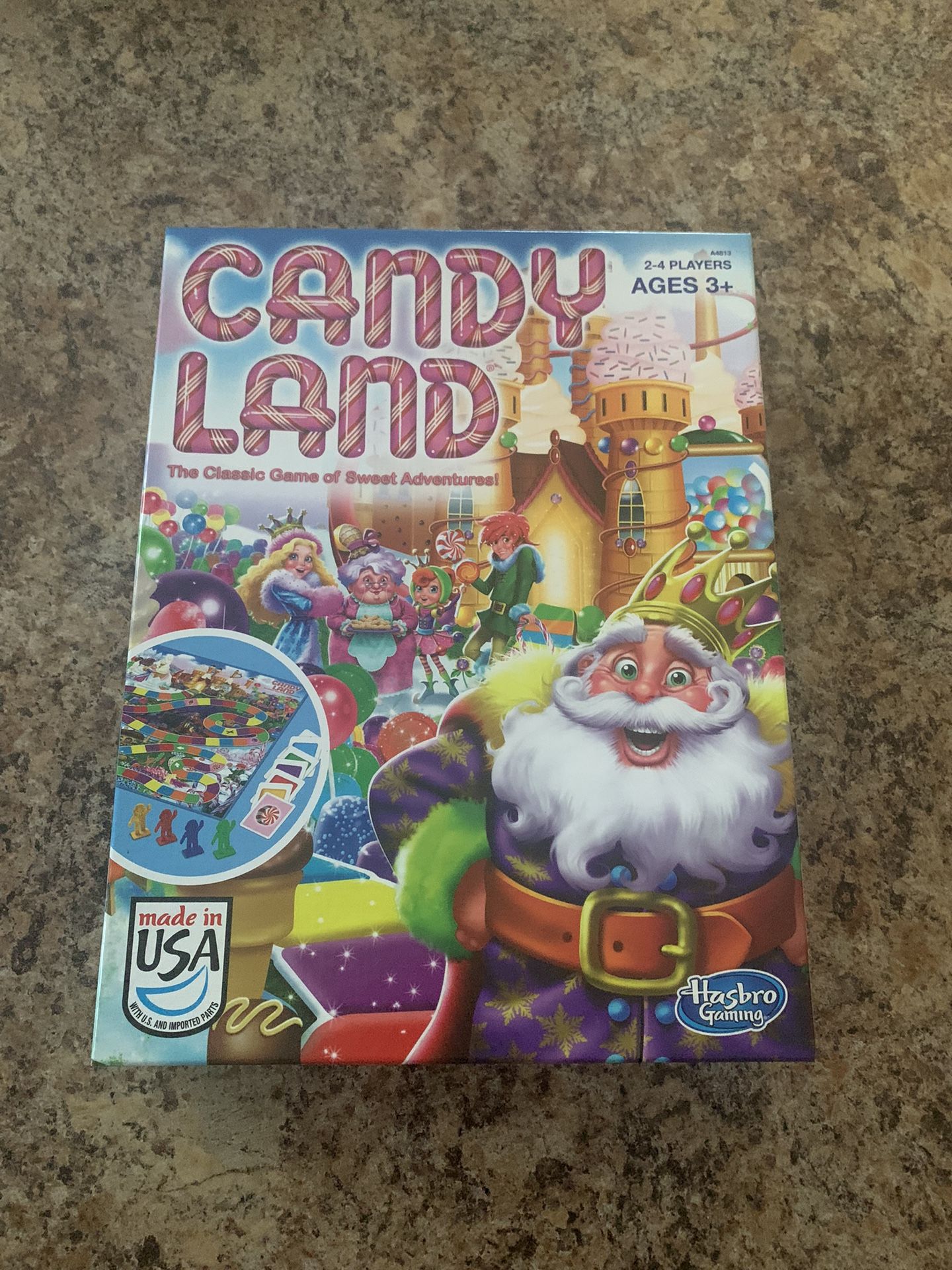 NWOT Candyland Board Game 2014 Edition Hasbro Gaming 2-4 Players Ages 3+
