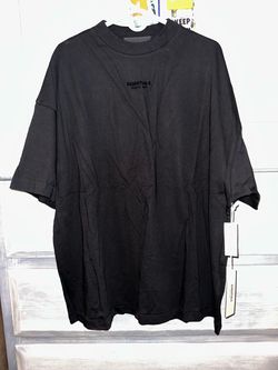 Fear Of God ESSENTIALS Tee / Jet Black / Size M