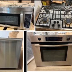 SET BOSCH - Single-oven, Gas Cooktop, Microwave, Dishwasher