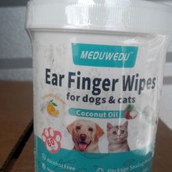  Ear Finger Wipes by MEDUWEDU for Dogs and Cats. 60 Count Container .
