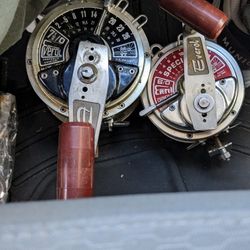 2 Everol Fishing Reels Rare Vintage 