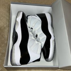 Jordan 11 Concord Size 11 