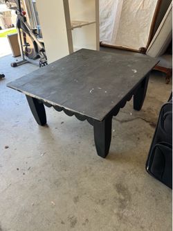 Garage coffee table