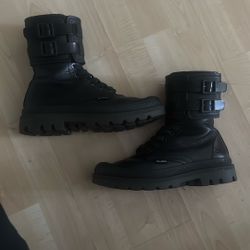 Women boots
