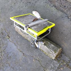 Ryobi tile saw