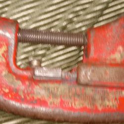 Giant Heavy Duty Steel Adjustable Pipe Cutter