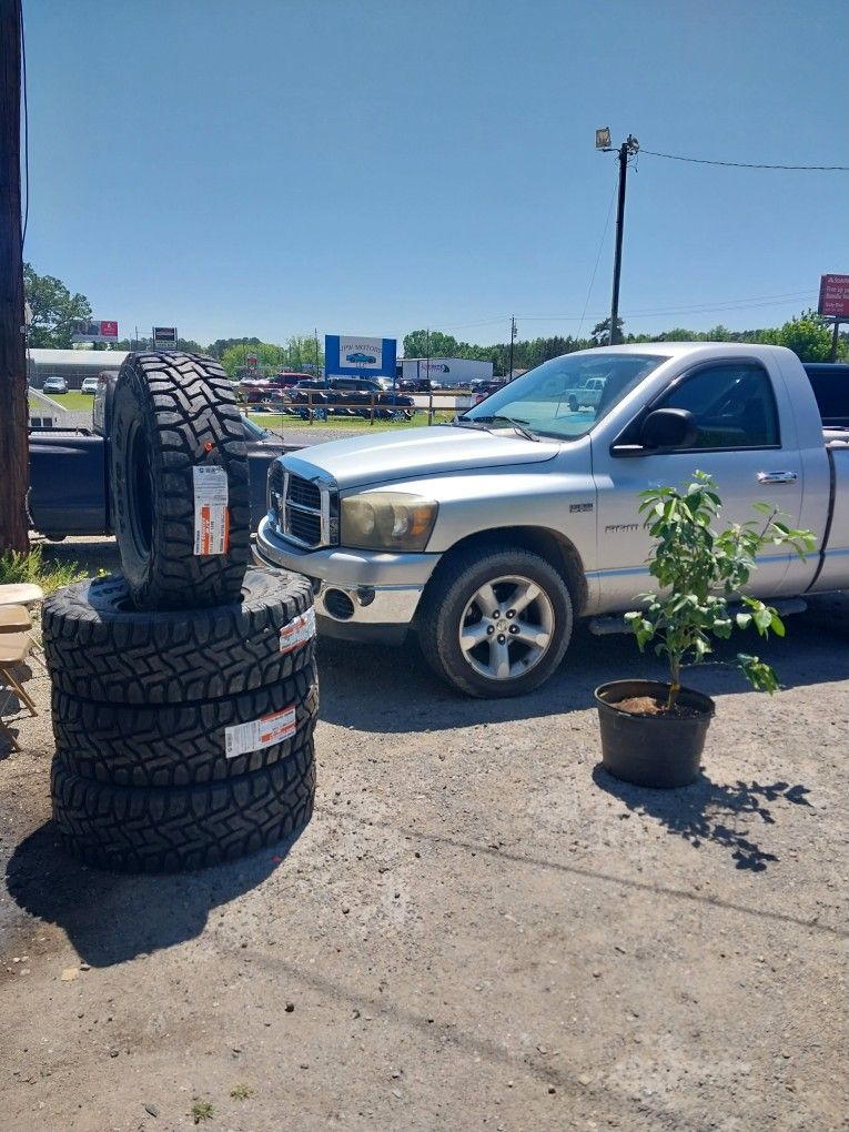 37/125/17 TOYOS Opencountry R/T