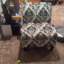 Accent Chairs