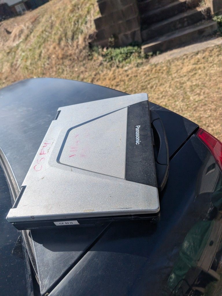 Panasonic Toughbook..cf52..new battery/charger