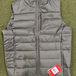 NWT Men’s North Face Aconcagua Vest XL Climbing Ivy Green