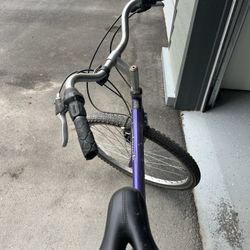 Woman’s Huffy Innsbruck Bike