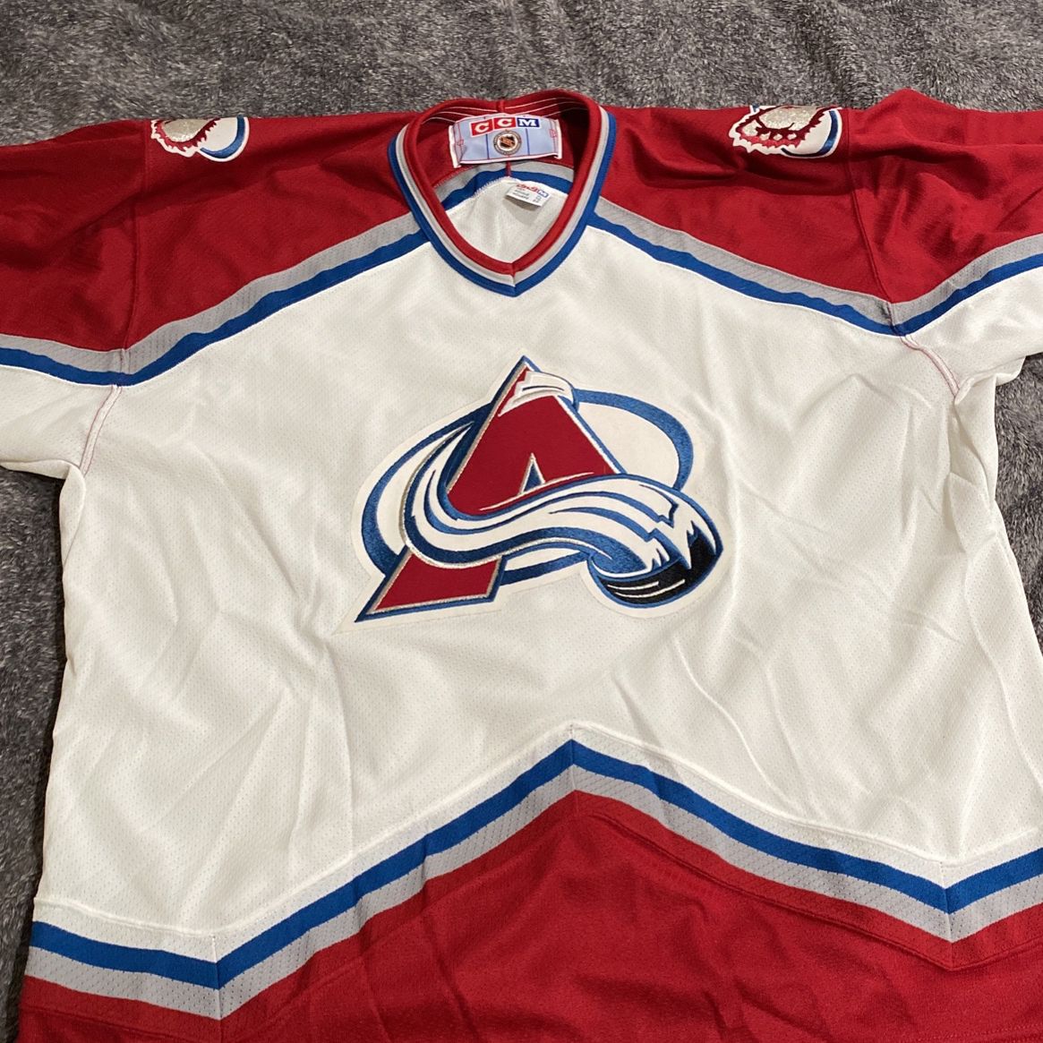 Official Colorado Avalanche Koho Jersey for Sale in Baltimore, MD - OfferUp